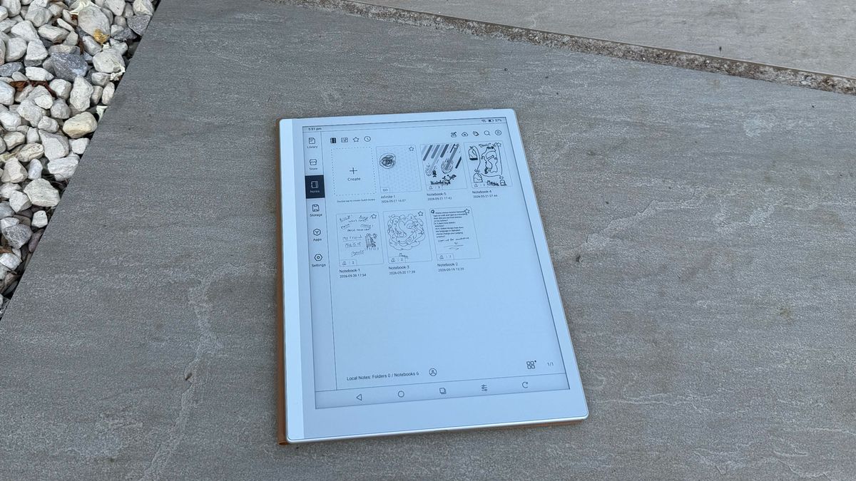Boox Go Lumi 10.3 outside on the patio