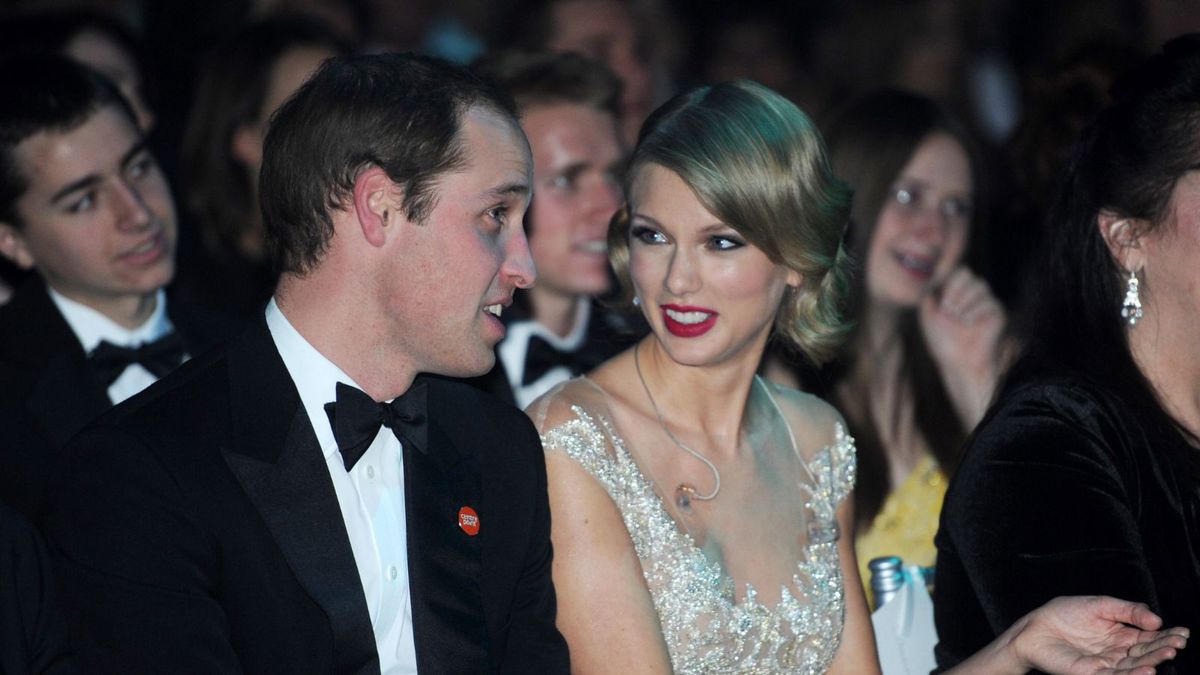 Prince william dancing at taylor swift