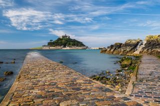 St Michael_s Mount HERO shot - credit Mi_267826352_468369911-2