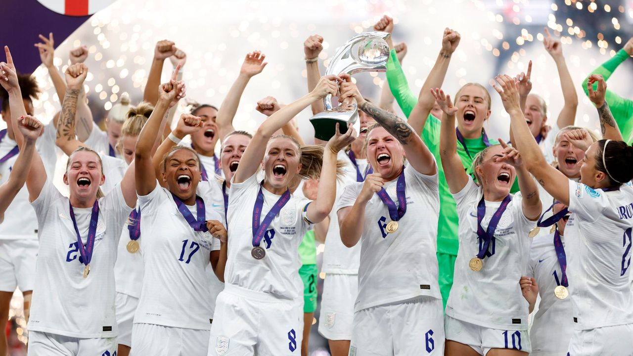 PE curriculum change: The Lionesses at the Euros final