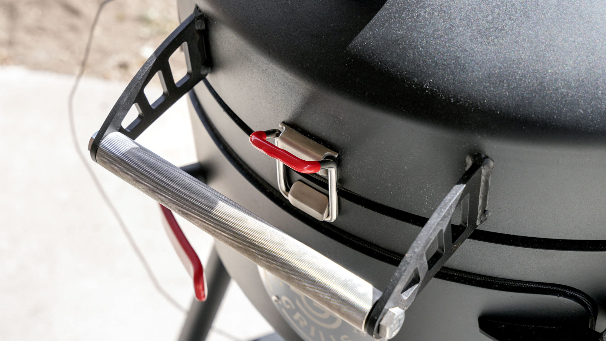 Spider Grills Huntsman being tested in a back yard