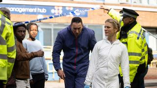 Jack Hodgson (DAVID CAVES) & Dr Nikki Alexander (EMILIA FOX) in Silent Witness season 27