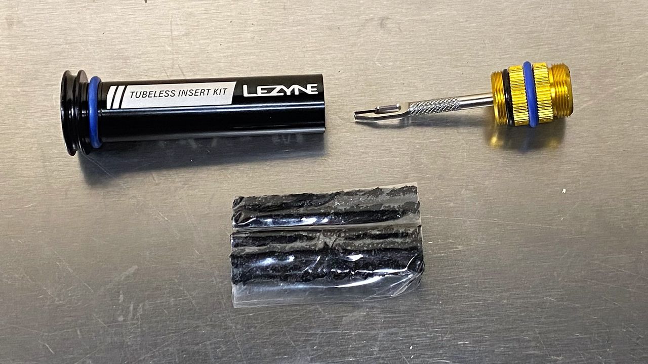 Lezyne tubeless tyre insert kit