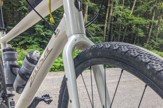 Teravail Durable-Casing Washburn 700c x 38 mm tires on the Salsa Journeyer 700c