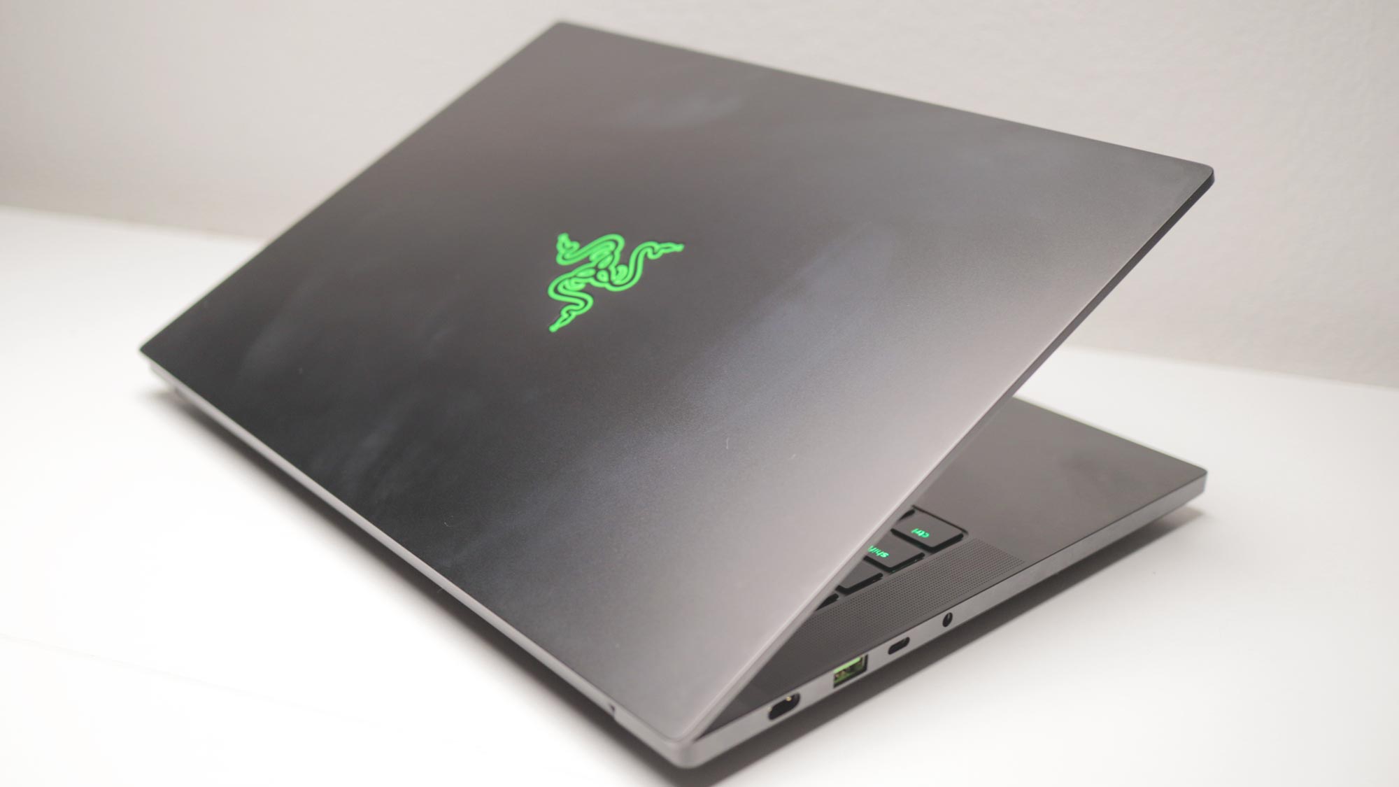 Razer Blade 14, The Ultimate Portable Gaming Machine, is Available
