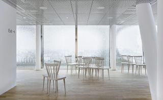 White double-sided chairs