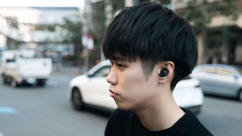 Final ZE3000 SV ANC earbuds