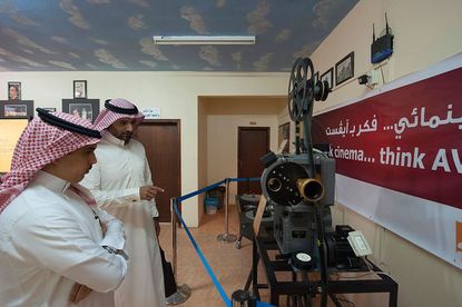 Saudi Arabia lifts ban on movie theaters
