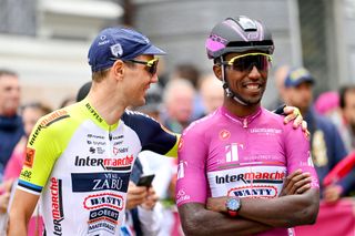 Girmay and his teammate Rein Taarmäe at the 2022 Giro d'Italia