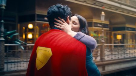 Superman kisses Lois Lane in James Gunn's Superman