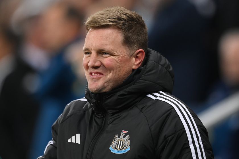 NEWCASTLE UPON TYNE, ENGLAND - NOVEMBER 05: Eddie Howe, head coach of Newcastle United, looks on during the UEFA Champions League 2025/26 League Phase MD4 match between Newcastle United FC and Athletic Club at St James&amp;apos; Park on November 05, 2025 in Newcastle upon Tyne, England. (Photo by Ben Roberts - Danehouse/Getty Images)