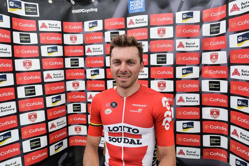 Kris Boeckmans (Lotto-Soudal) in the mix zone