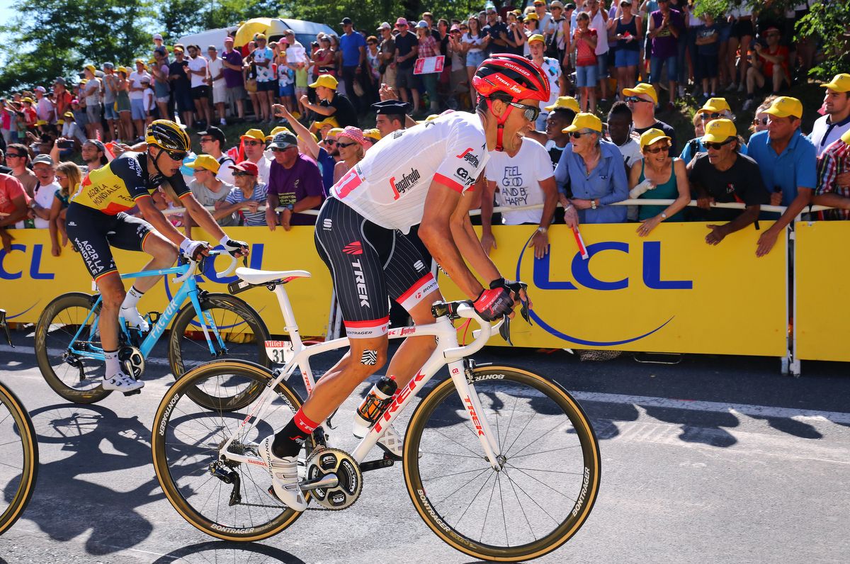 Alberto Contador (Trek-Segafredo) climbing into Rodez