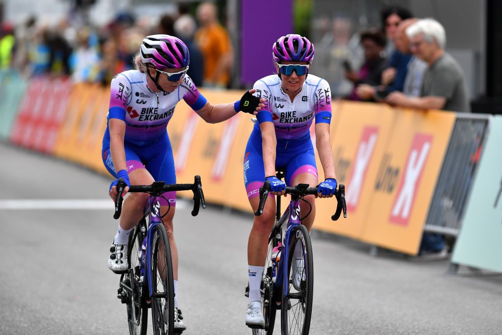 STROMSTAD SWEDEN AUGUST 10 LR Nina Kessler of Netherlands and Alexandra Manly of Australia and Team BikeExchange Jayco cross the finish line the 8th Tour of Scandinavia 2022 Battle Of The North Stage 2 a 1538km stage from Orust to Strmstad UCIWWT tourofscandinavia TOSC22 on August 10 2022 in Stromstad Sweden Photo by Luc ClaessenGetty Images