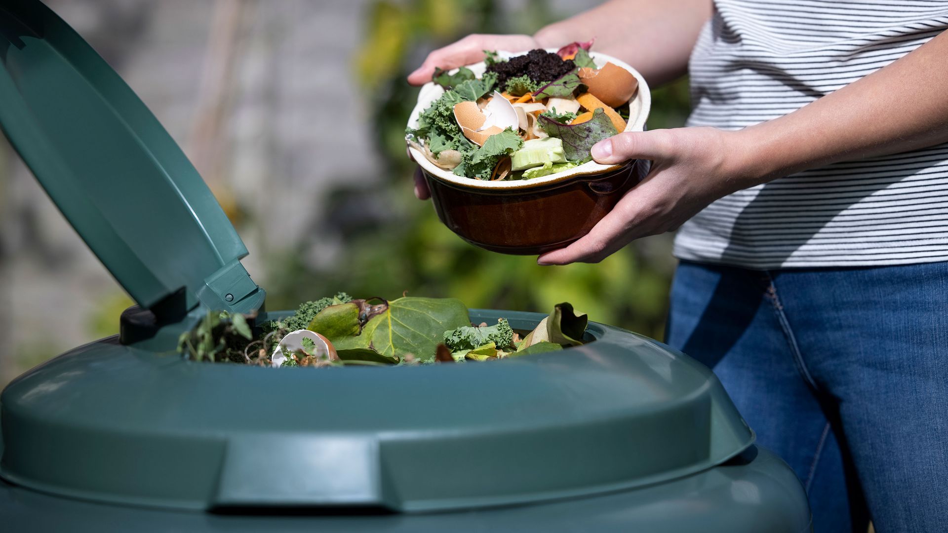Experts issue warning over compost bin fires in heatwave Gardeningetc