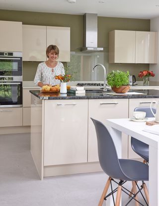 Cathy and Andrew Fagg needed to extend the kitchen at the top of their home, and their architect rose to the challenge with a stunning design