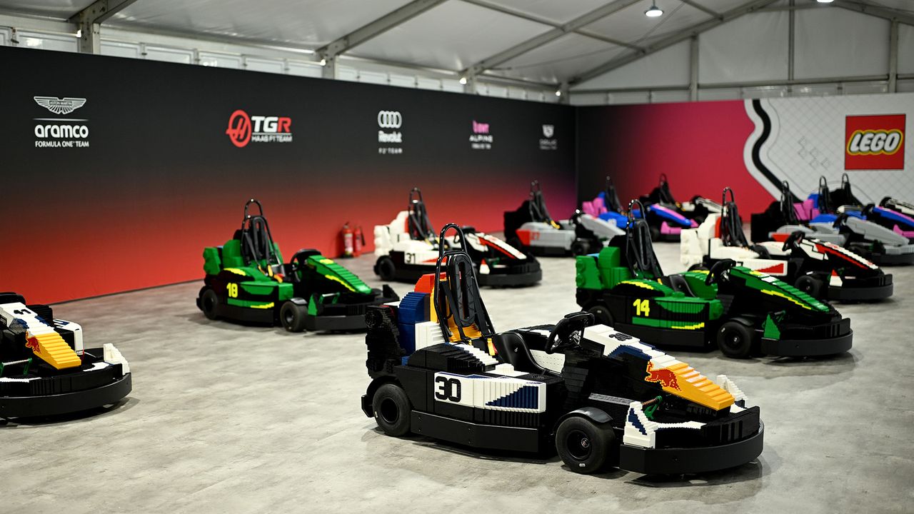 Lego F1 mini cars