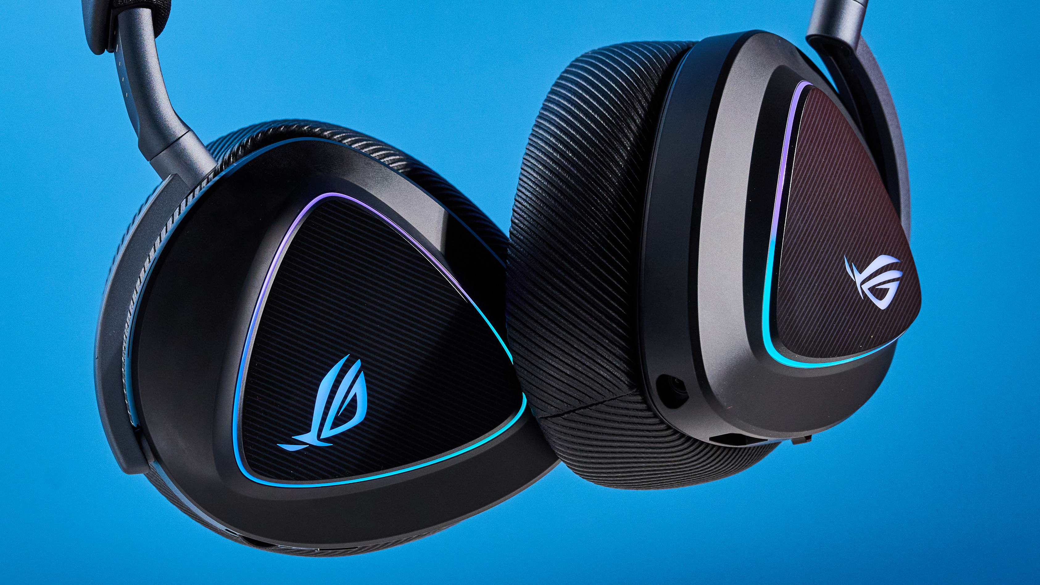 A black Asus ROG Delta II wireless gaming headset