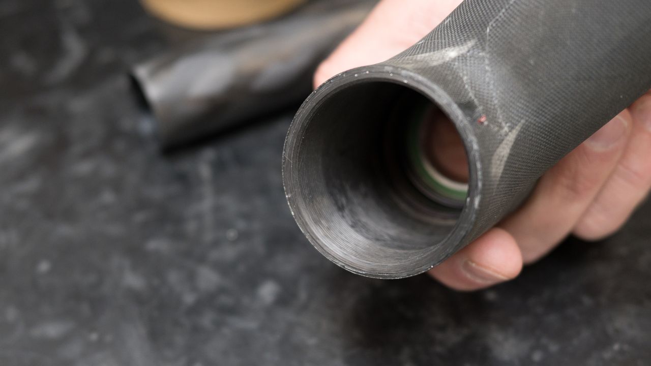 Festka threaded carbon tube