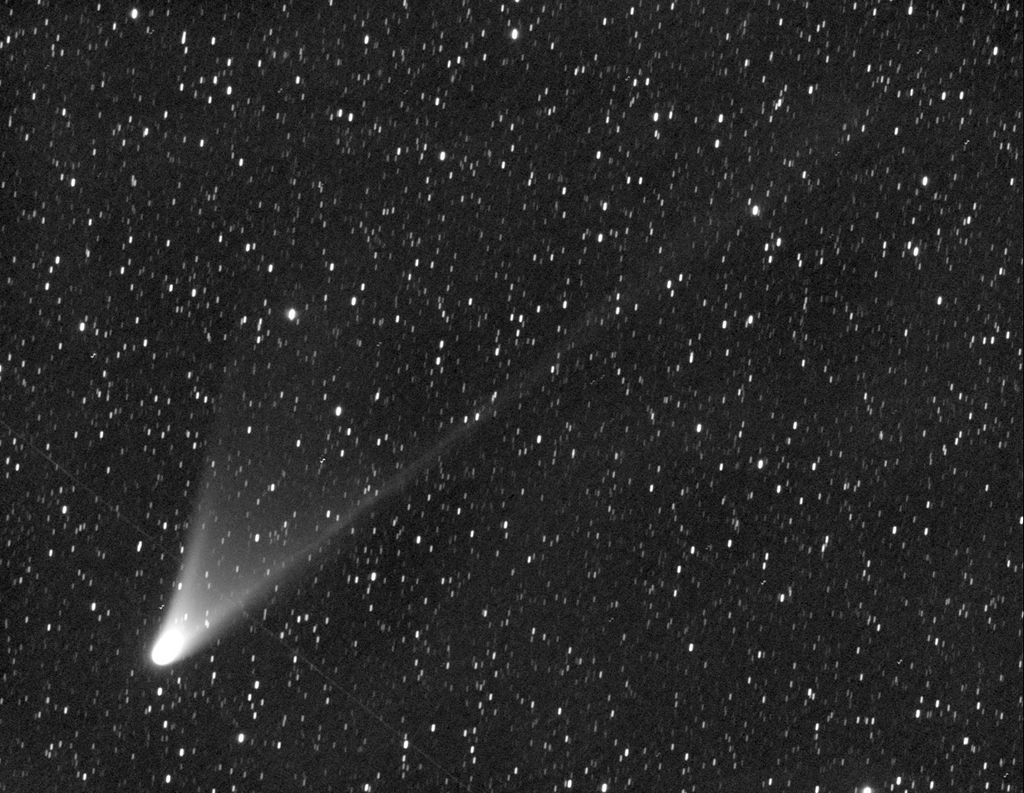 6 Surprising Facts About Comet Pan STARRS In Night Sky Space
