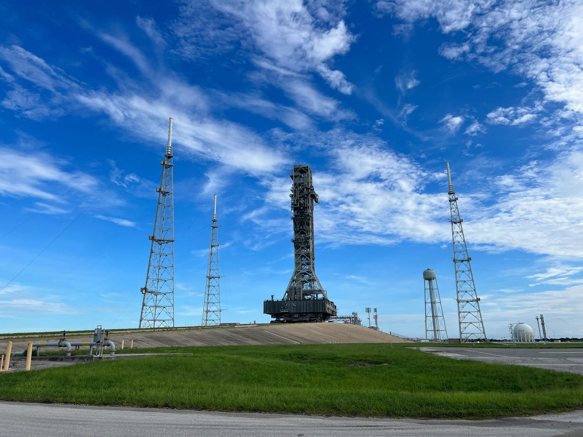 How Artemis 2 moon launch with astronauts differs from Artemis 1 | Space