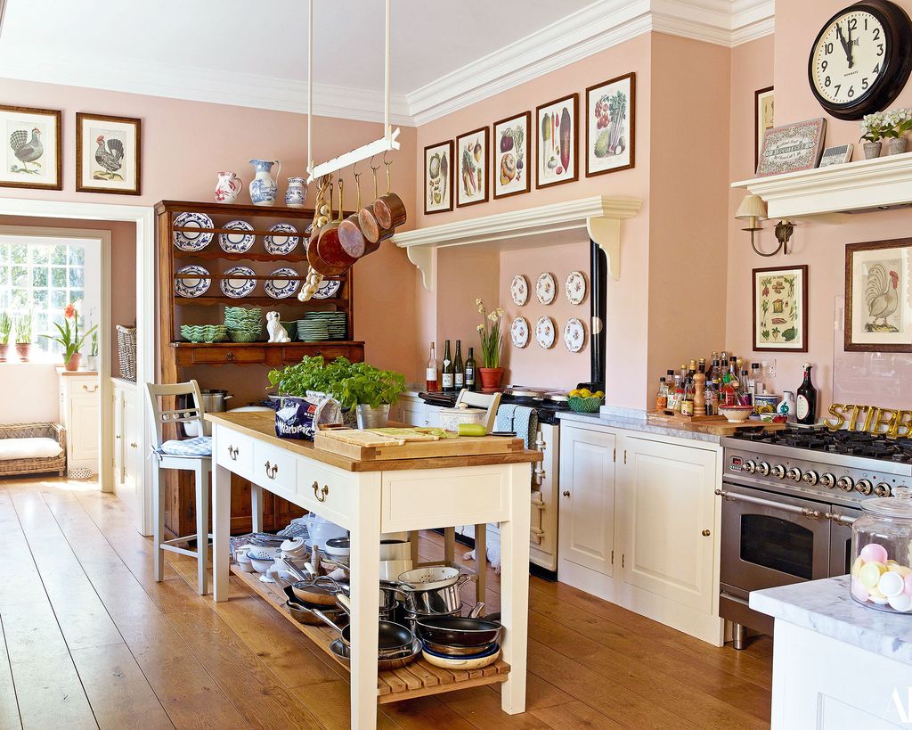 Decorating above kitchen cabinets: 10 statement looks | Homes and Gardens