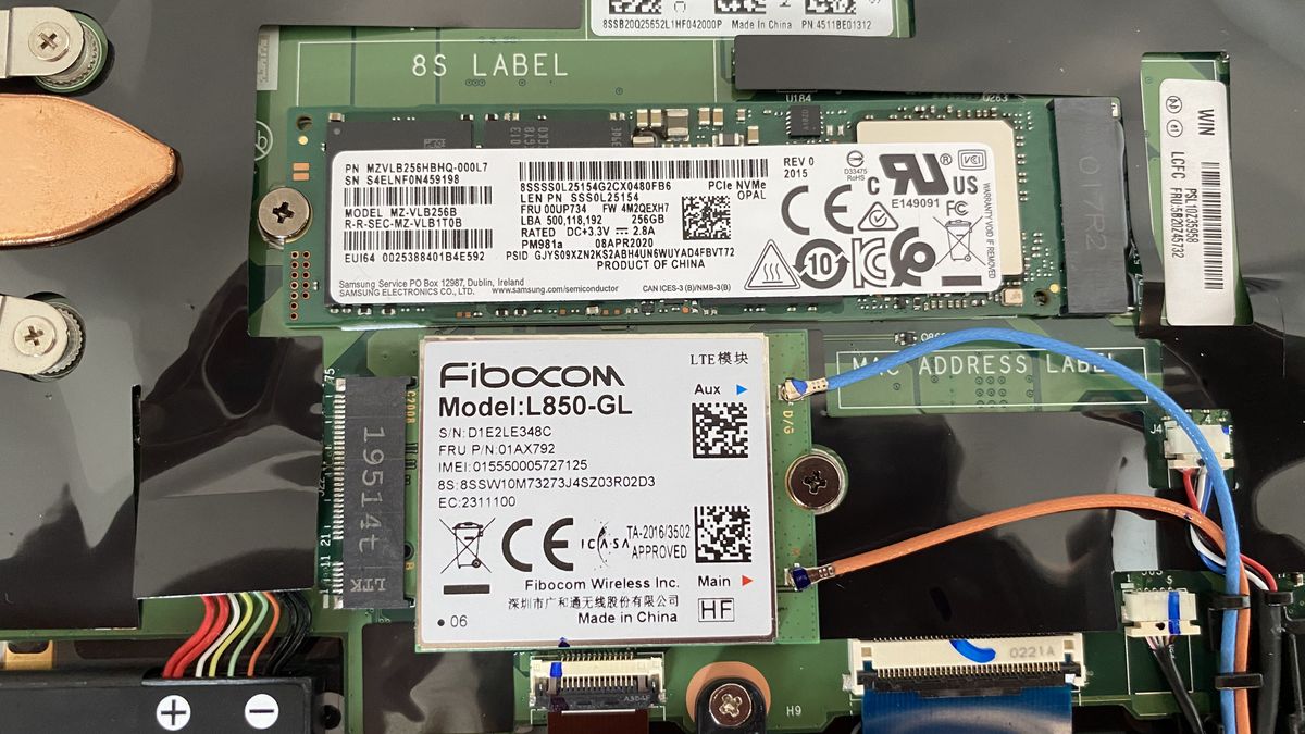 Lenovo ThinkPad X1 Yoga (Gen 5)