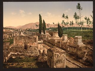 Tombs in ancient Pompeii