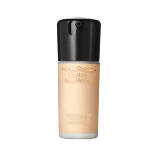 M.A.C Studio Radiance Serum Powered Foundation