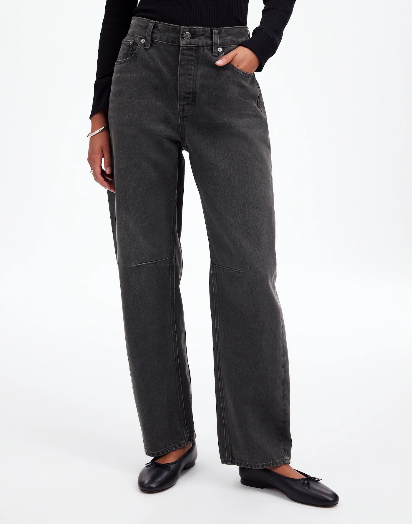 Madewell The Darted Barrel-Leg Jean