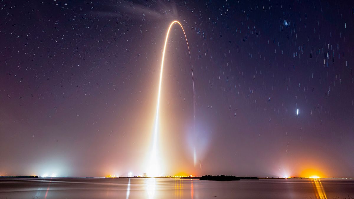 SpaceX launches 28 Starlink satellites from Florida on Saturday doubleheader