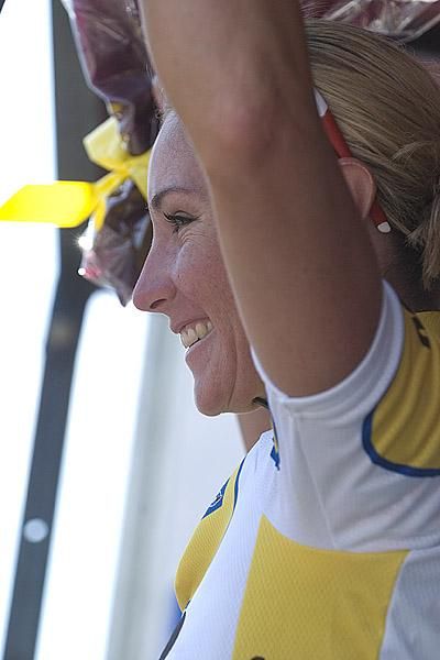 Rochelle Gilmore (Honda Women's Cycling Team), the 2010 women's Jayco Bay Classic Champion.