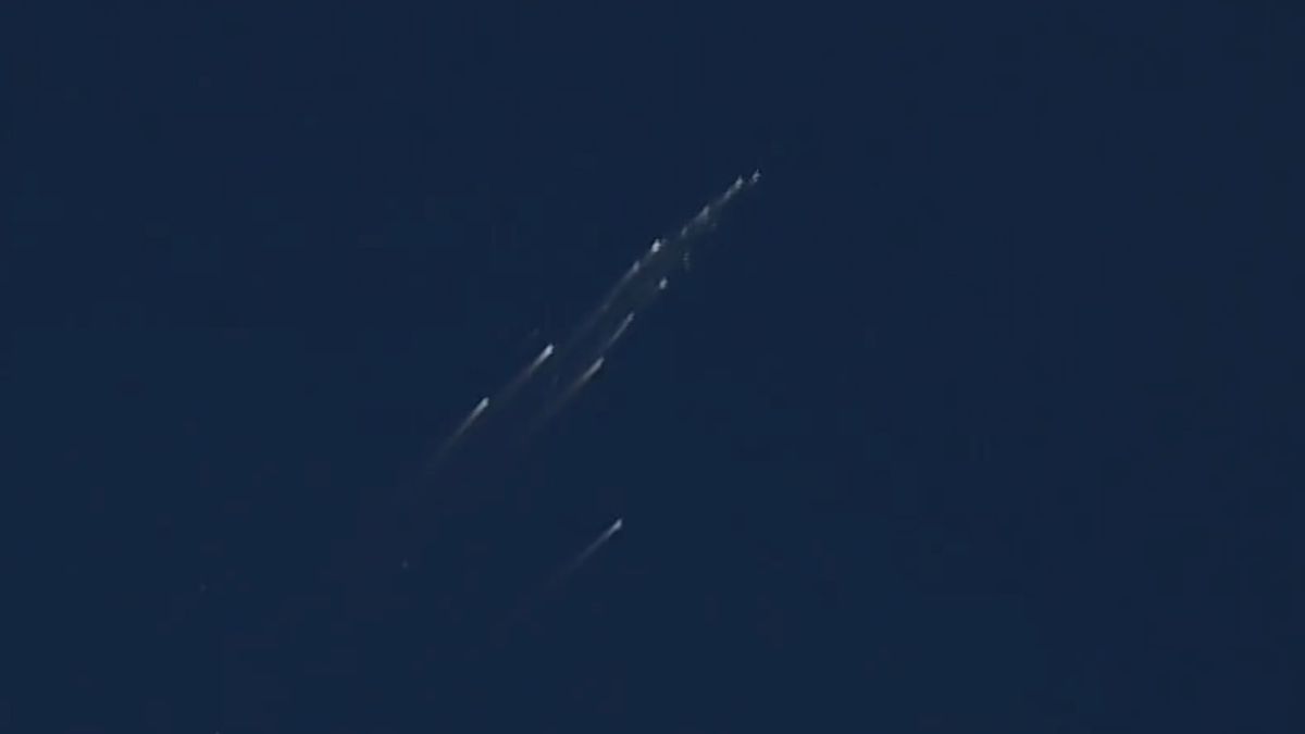 2 satellites just burned up in Earth's atmosphere — and scientists were watching from a private jet. Here's why