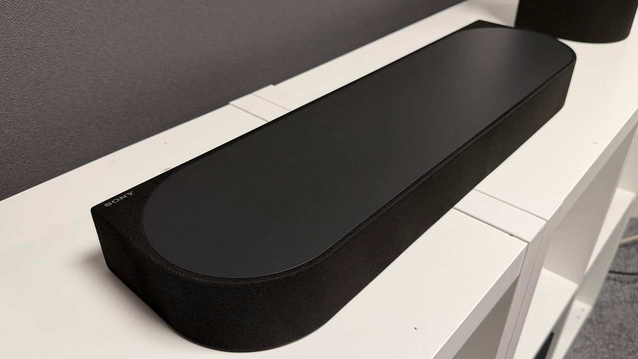 Sony Bravia Theatre Trio + Rear 9 and Sub 9 surround sound system