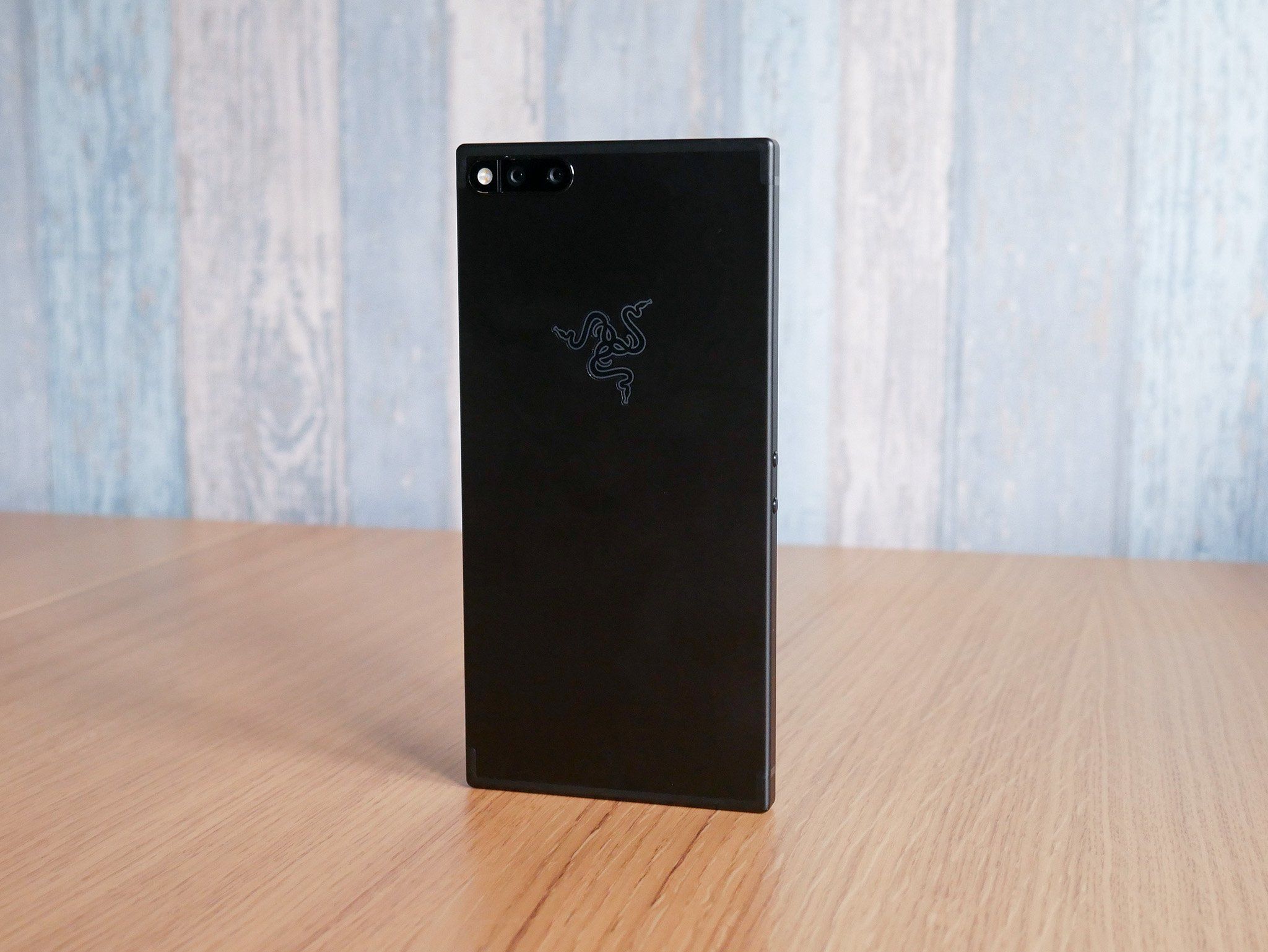 Razer Phone now available at Best Buy, $100 off with flash sale ...