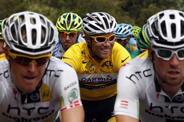 Thor Hushovd (Garmin-Cervelo) sits in