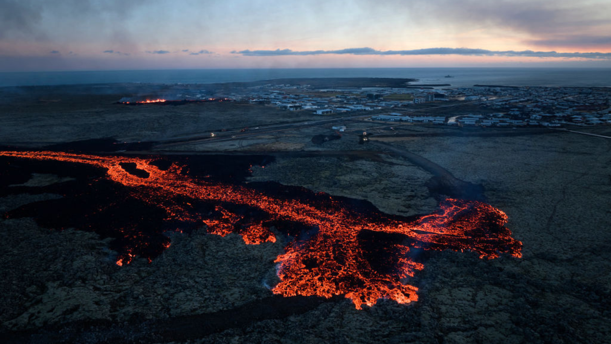 Iceland's volcanic eruption hits Grindavík in pictures The Week