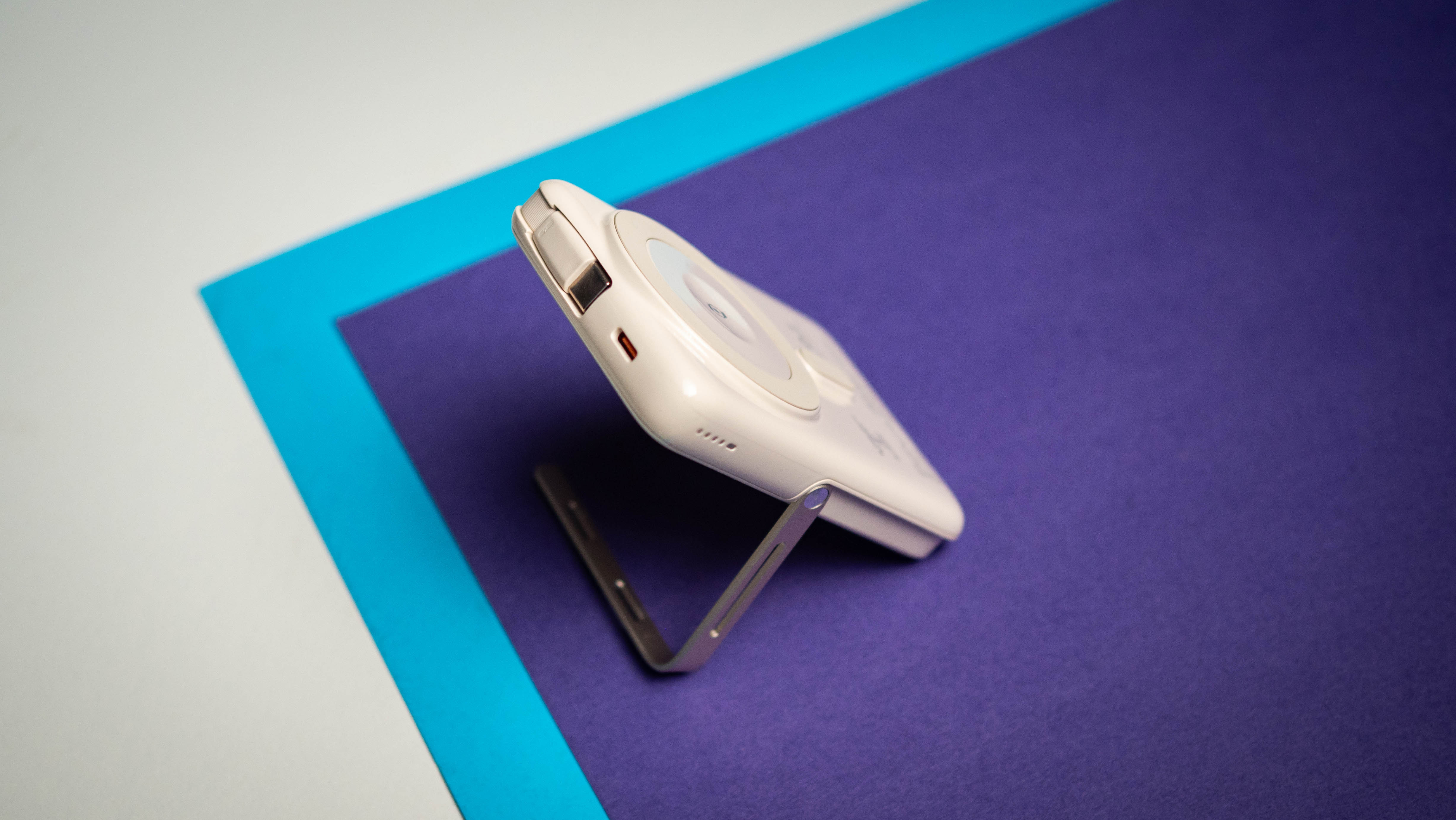 Stuffcool Click Trio 10,000mAh power bank testing on Android Central