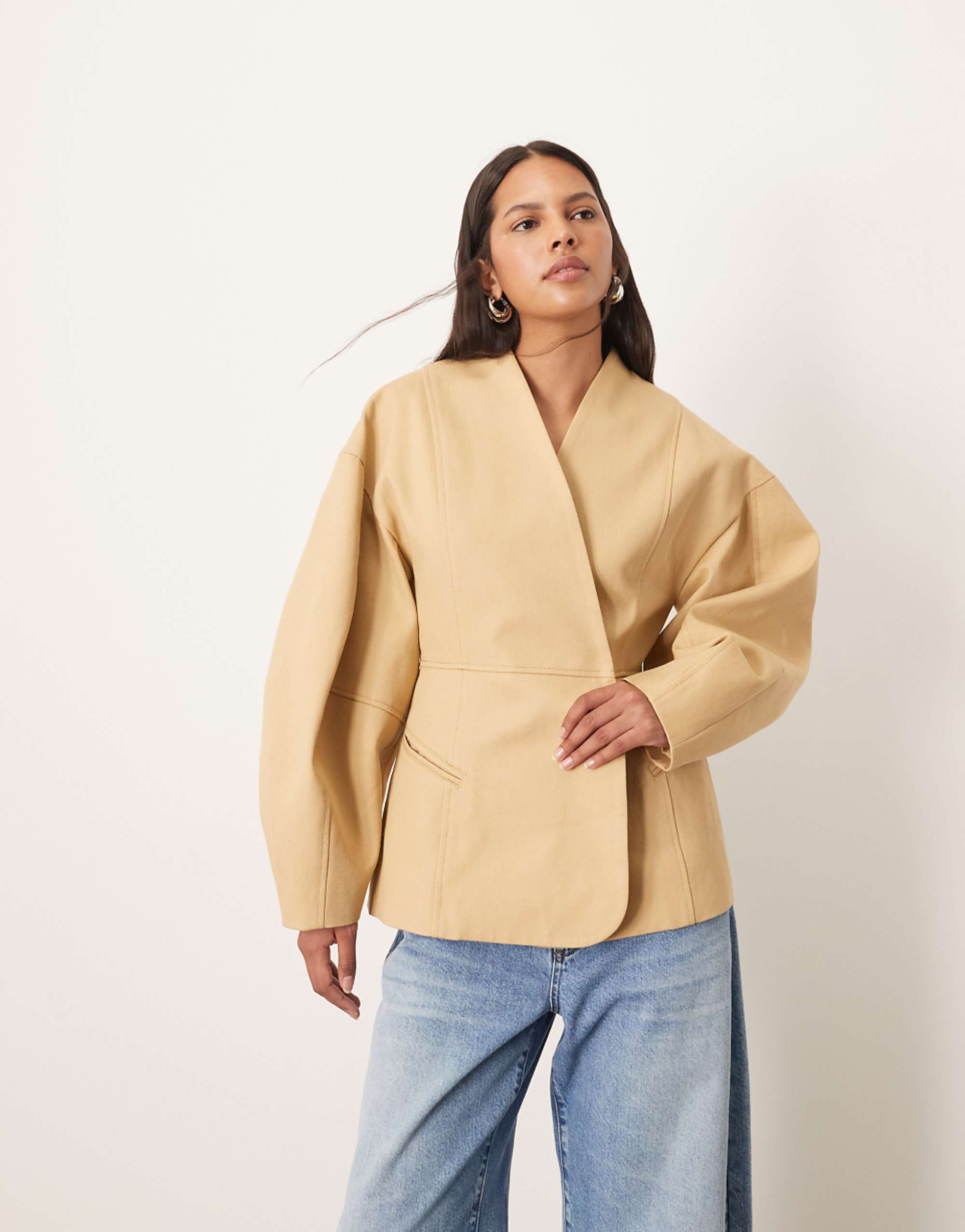 Arrange Twill Jacket With Ovoid Sleeve and Cinched Waist in Camel