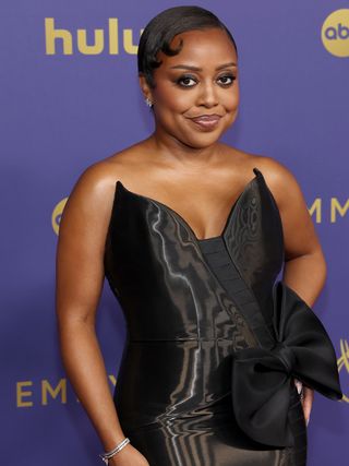 Quinta Brunson's Emmys 2024 beauty look.