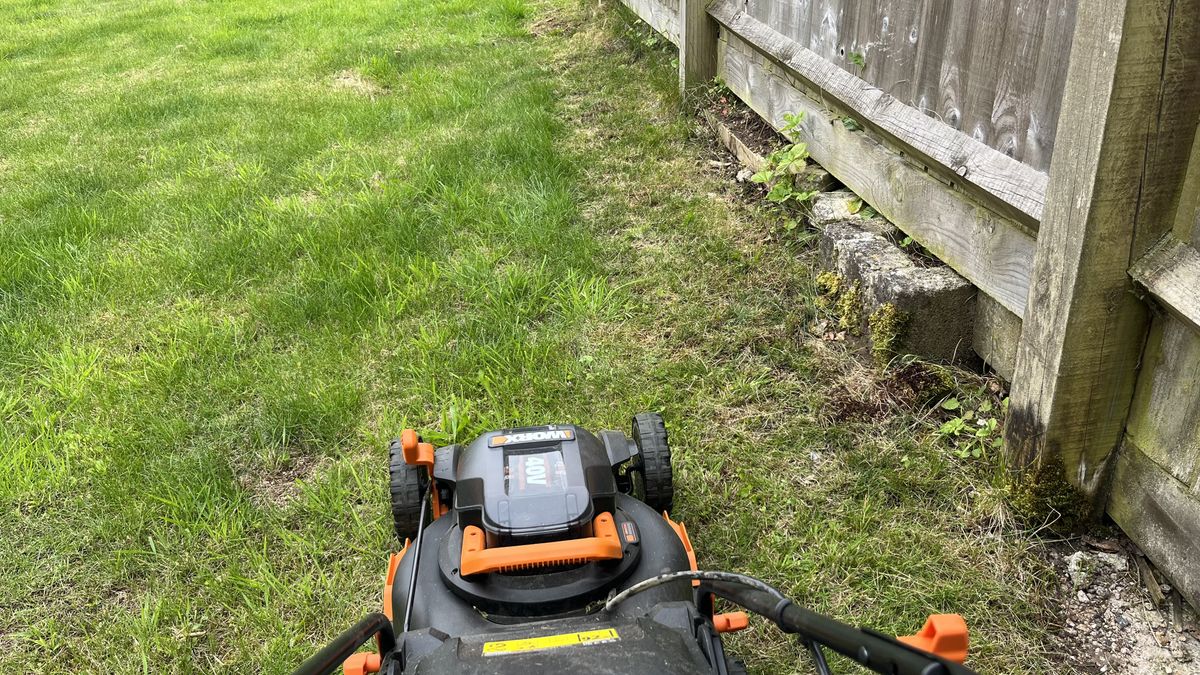 Worx 40V 17in Cordless Lawn Mower review | Top Ten Reviews