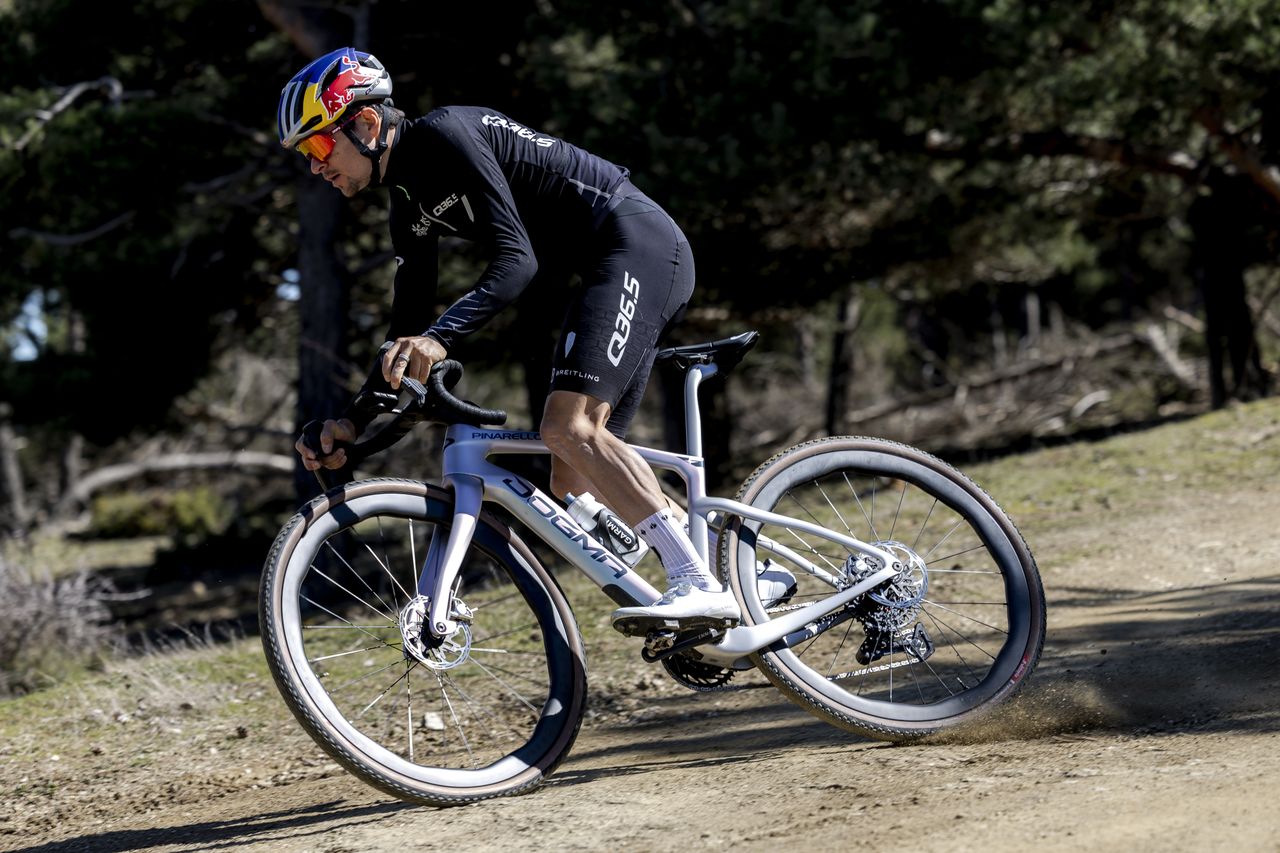 Tom Pidcock riding the new Pinarello GR