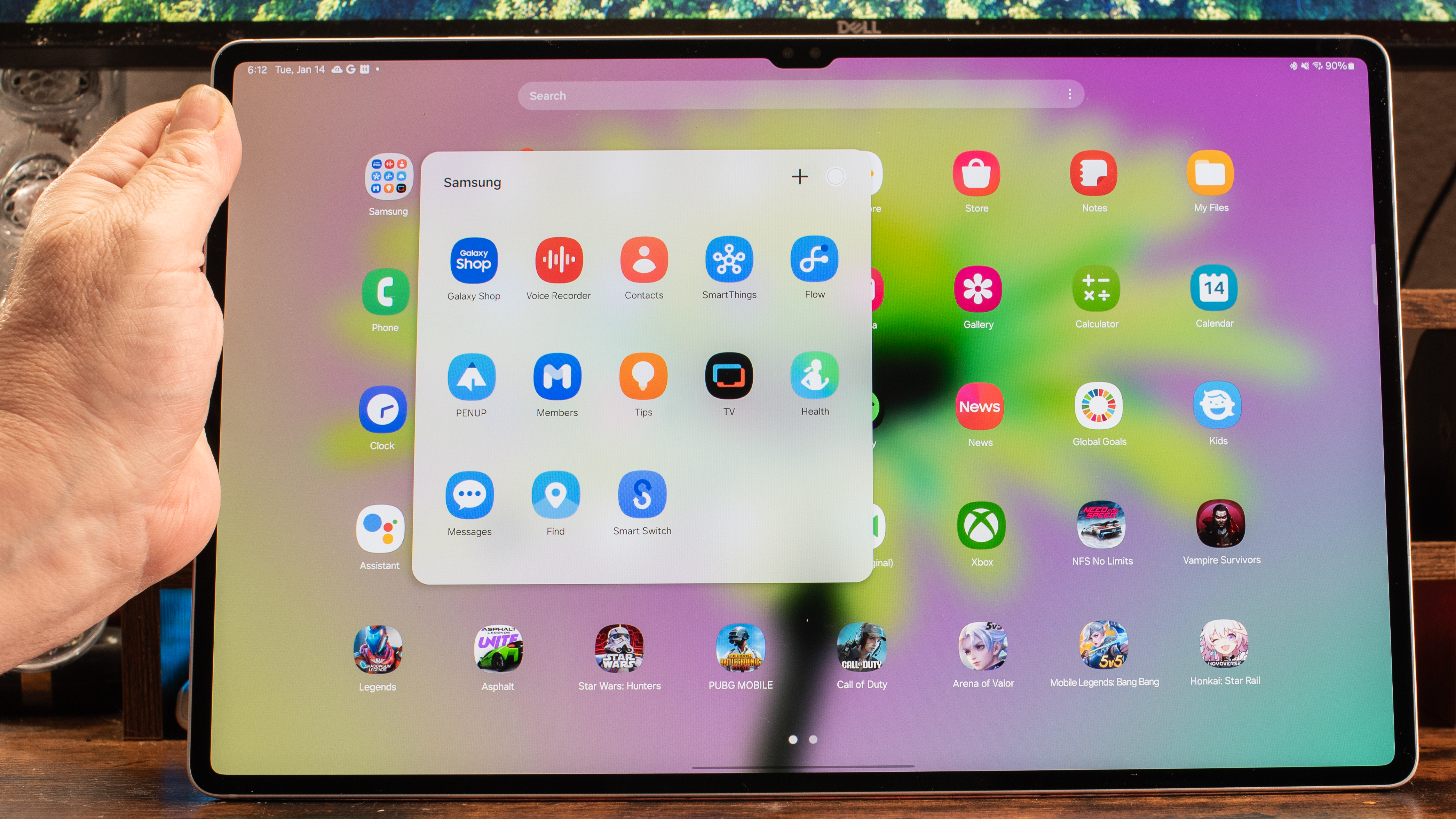 Samsung Galaxy Tab S10 Ultra showing. all the apps Samsung adds to the tablet under a Samsung folder