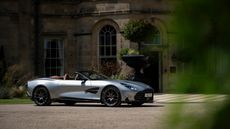 Aston Martin Vanquish Volante