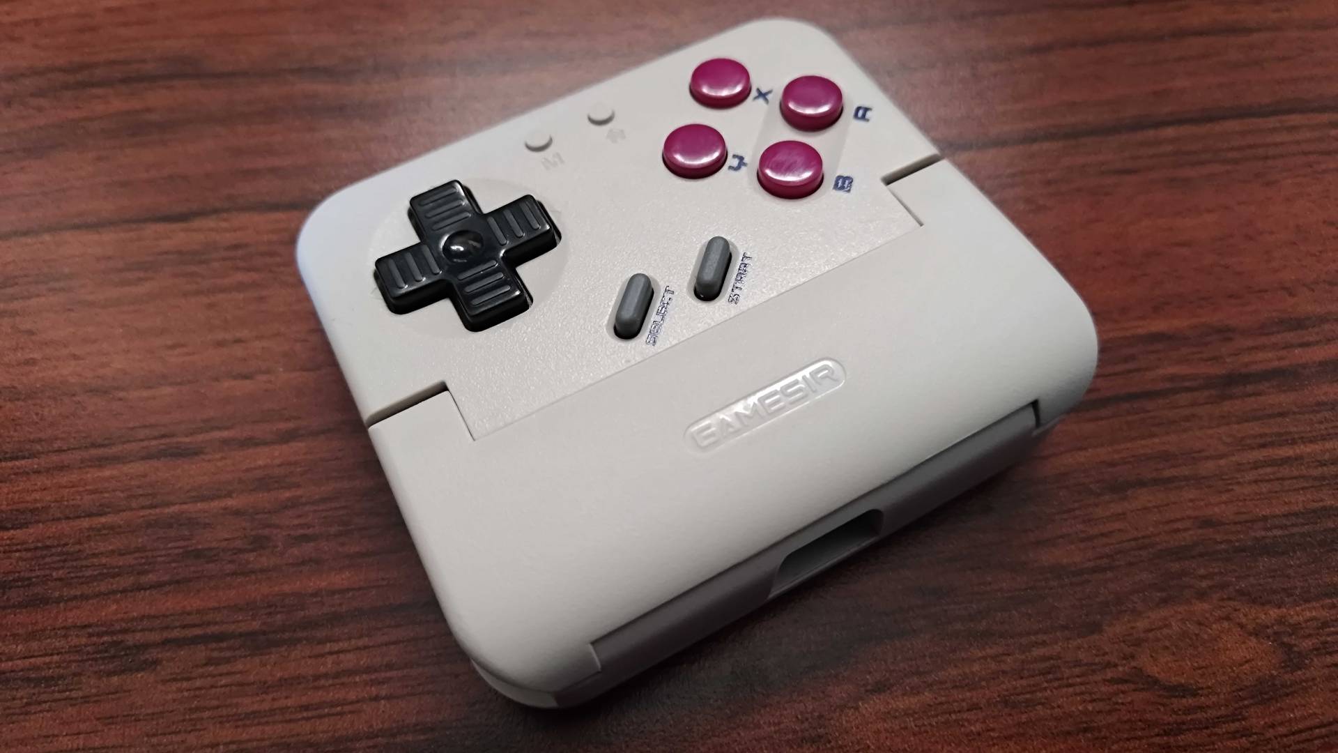 Gamesir Pocket Taco on desk.