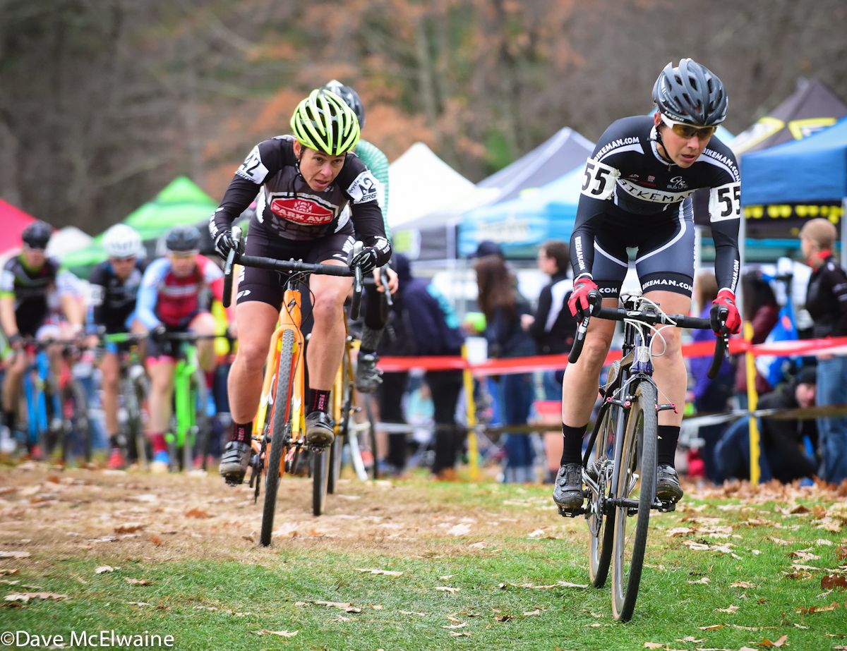Catharine Sterling (Bikeman) riding in the top ten on lap one