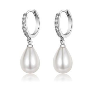 Dokia Pearl Drop Earrings