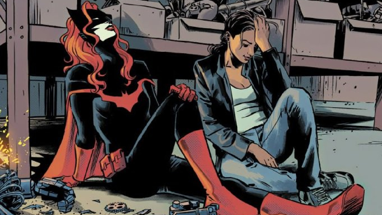 Rene Montoya and Batwoman in DC Comics.