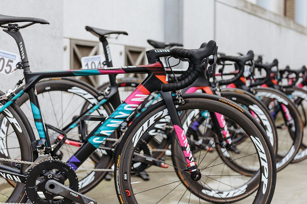 Women's Gent Wevelgem 2016, a 115km UCI Women's WorldTour road race from Ieper to Wevelgem