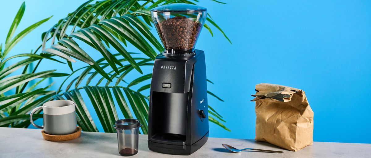 the baratza encore esp coffee grinder with a 200g capacity hopper, steel burr, with plastic black exterior 